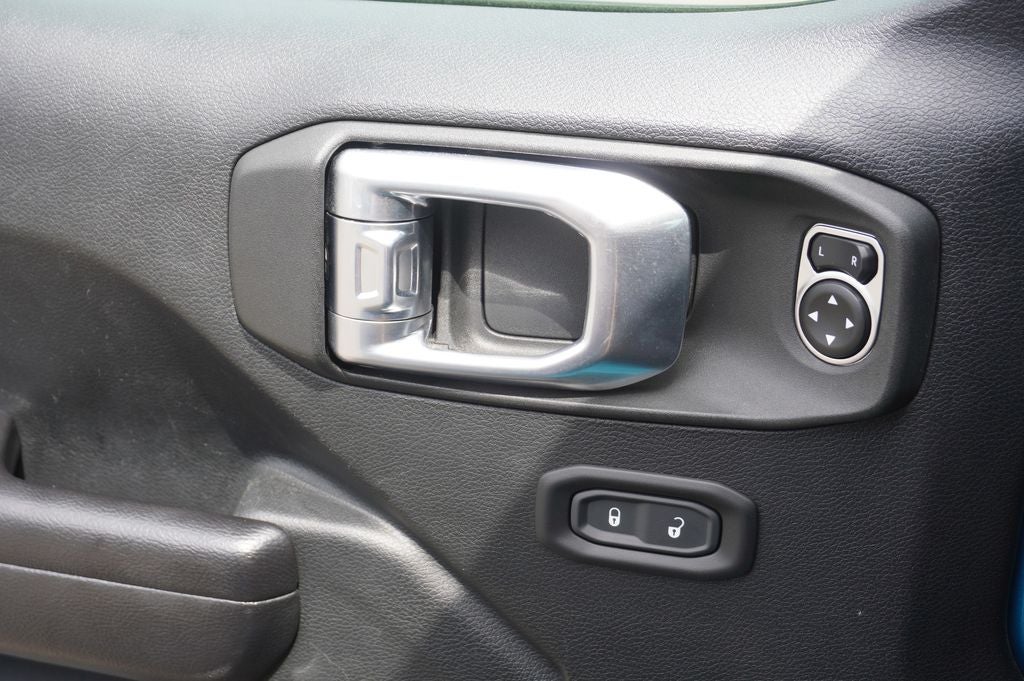 2020 Jeep Wrangler Unlimited Willys 4x4