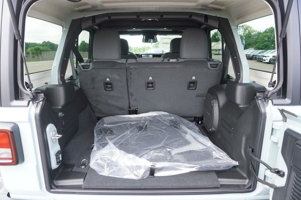 2026 Jeep Wrangler 4-Door Willys - Photo 23