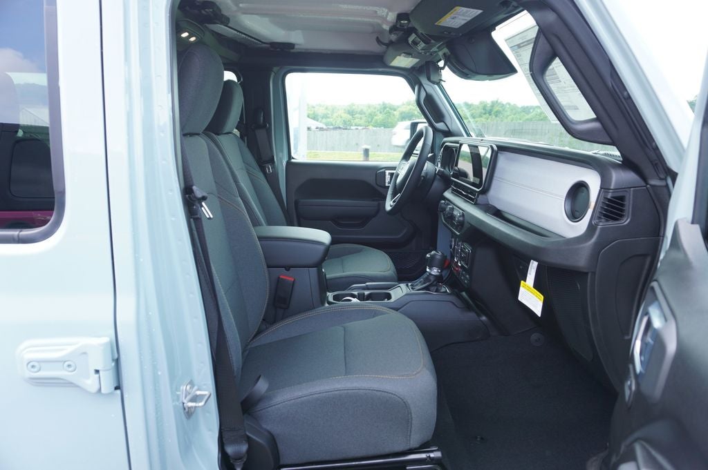 2026 Jeep Wrangler 4-Door Willys - Photo 9