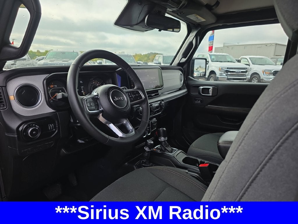 2025 Jeep Wrangler 4-Door Sahara 4x4