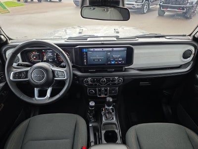 2025 Jeep Wrangler 4-Door Sahara 4x4