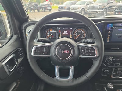 2025 Jeep Wrangler 4-Door Sahara 4x4