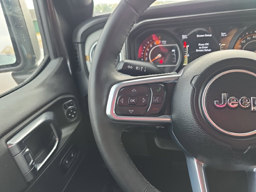 2025 Jeep Wrangler 4-Door Sahara 4x4