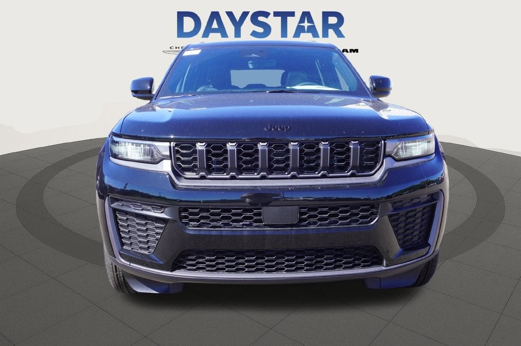 2027 Jeep Grand Cherokee GRAND CHEROKEE LAREDO ALTITUDE 4X4