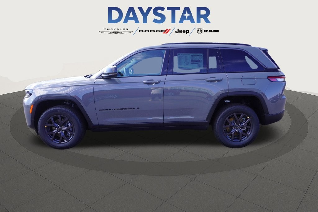 2027 Jeep Grand Cherokee GRAND CHEROKEE LAREDO ALTITUDE 4X4