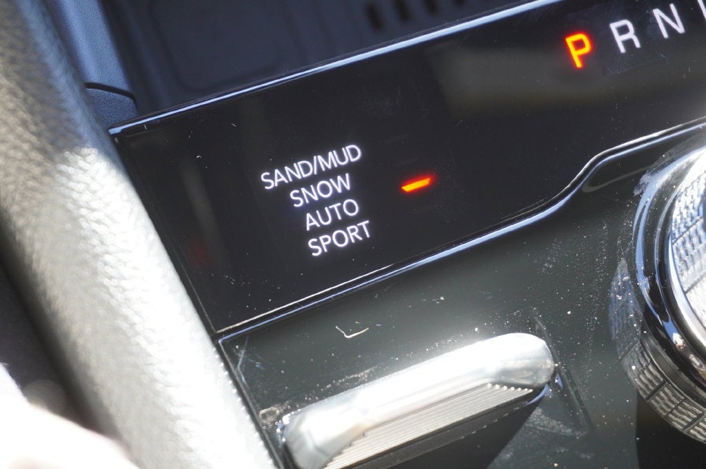 2027 Jeep Grand Cherokee GRAND CHEROKEE LAREDO ALTITUDE 4X4