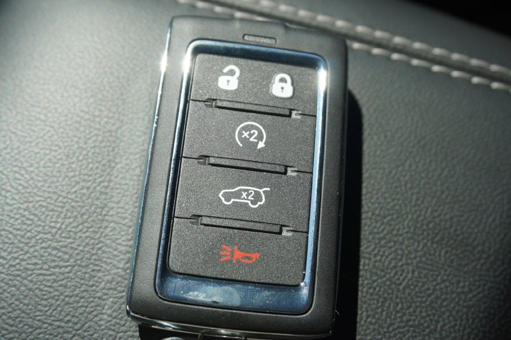 2027 Jeep Grand Cherokee GRAND CHEROKEE LAREDO ALTITUDE 4X4