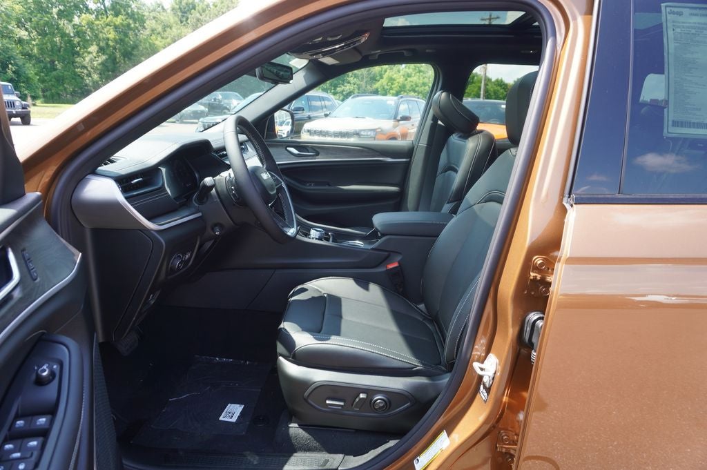 2026 Jeep Grand Cherokee GRAND CHEROKEE LIMITED RESERVE 4X4