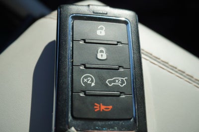 2022 Jeep Grand Cherokee Summit 4x4