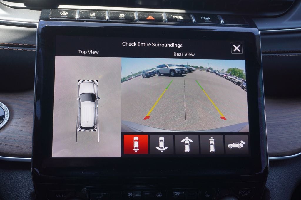 2022 Jeep Grand Cherokee Summit 4x4