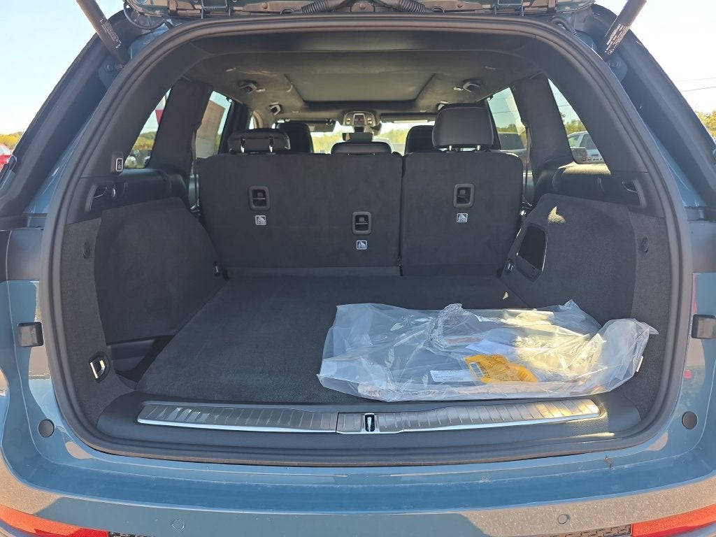 2027 Jeep Grand Cherokee GRAND CHEROKEE SUMMIT 4X4