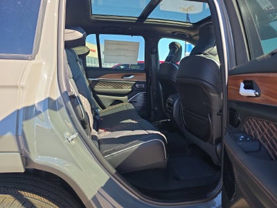2027 Jeep Grand Cherokee GRAND CHEROKEE SUMMIT 4X4
