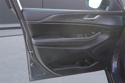 2025 Jeep Grand Cherokee GRAND CHEROKEE L ALTITUDE 4X4