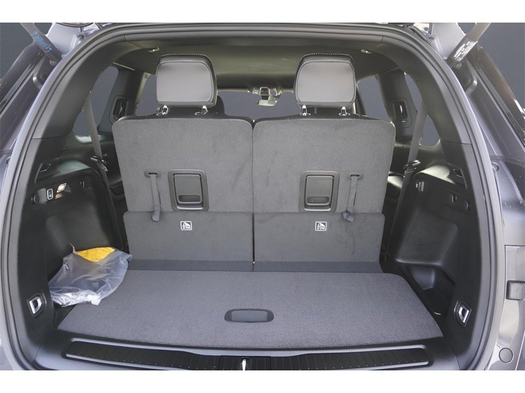 2025 Jeep Grand Cherokee GRAND CHEROKEE L ALTITUDE 4X4