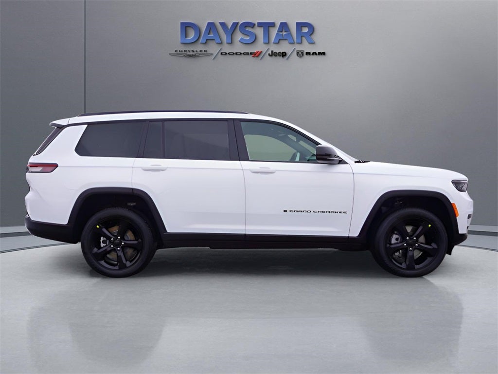 2025 Jeep Grand Cherokee GRAND CHEROKEE L ALTITUDE 4X4