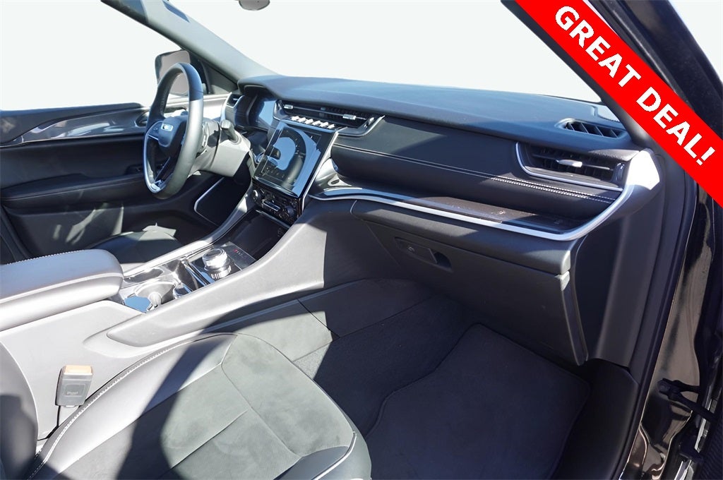 2022 Jeep Grand Cherokee L Altitude 4x4