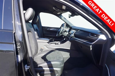 2022 Jeep Grand Cherokee L Altitude 4x4