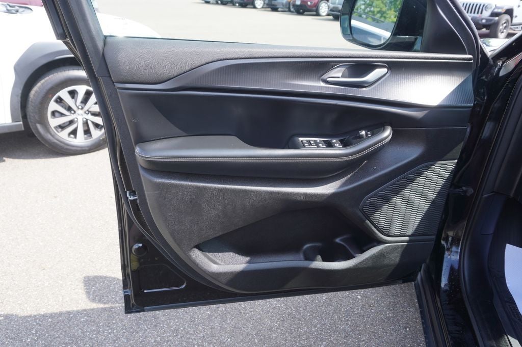 2023 Jeep Grand Cherokee L Altitude X 4x4