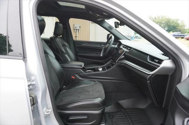 2023 Jeep Grand Cherokee L Altitude 4x4