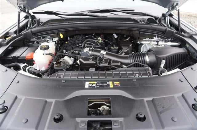 2023 Jeep Grand Cherokee L Altitude 4x4