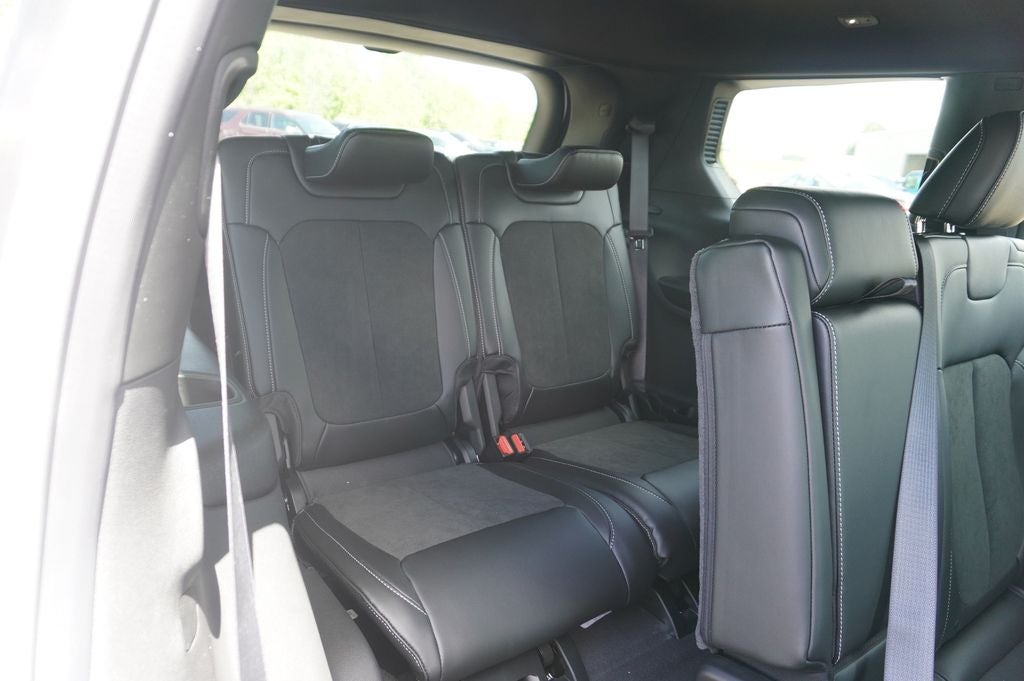 2026 Jeep Grand Cherokee GRAND CHEROKEE L LAREDO ALTITUDE 4X4