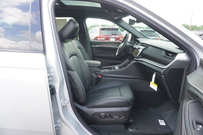 2026 Jeep Grand Cherokee L Limited Reserve