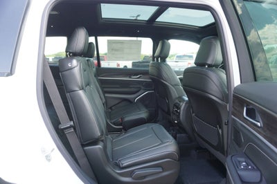 2026 Jeep Grand Cherokee GRAND CHEROKEE L LIMITED RESERVE 4X4