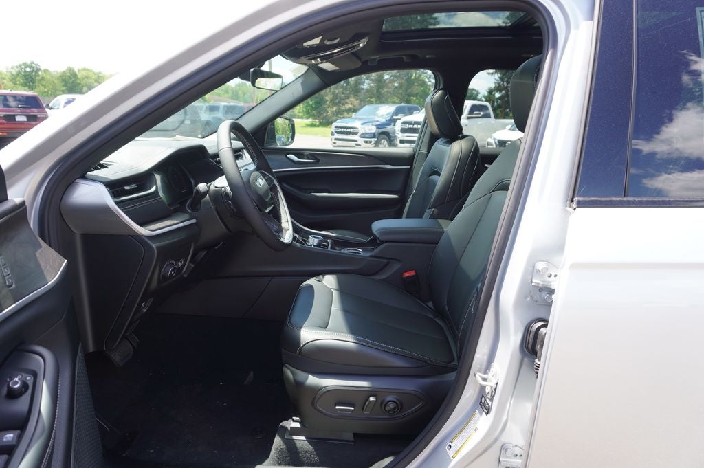 2026 Jeep Grand Cherokee GRAND CHEROKEE L LIMITED 4X4