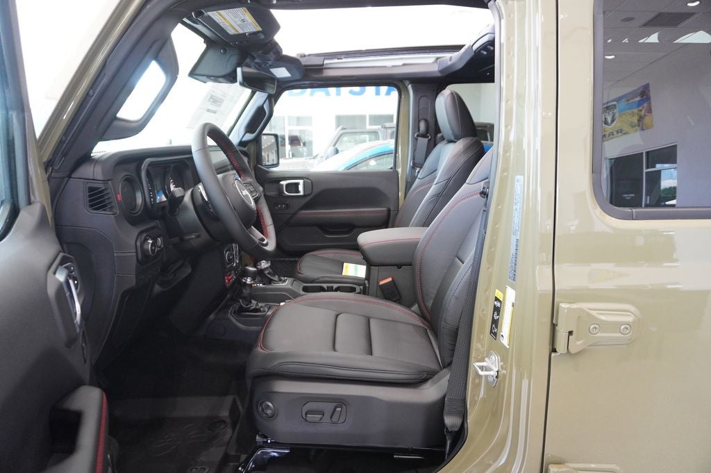 2026 Jeep Wrangler WRANGLER 4-DOOR MOAB 392