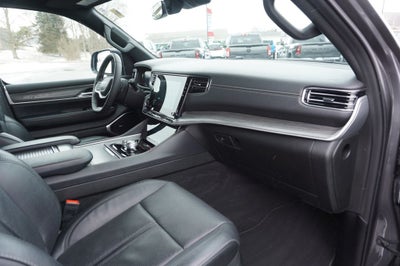 2024 Jeep Wagoneer L Series II 4x4