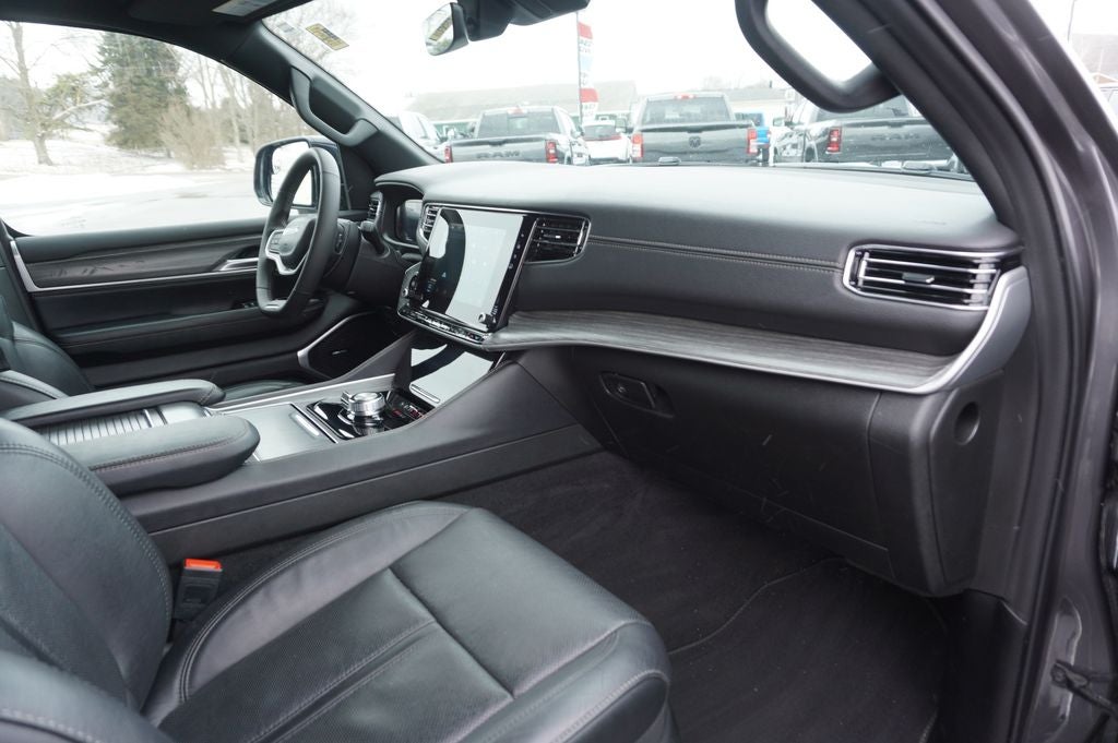 2024 Jeep Wagoneer L Series II 4x4