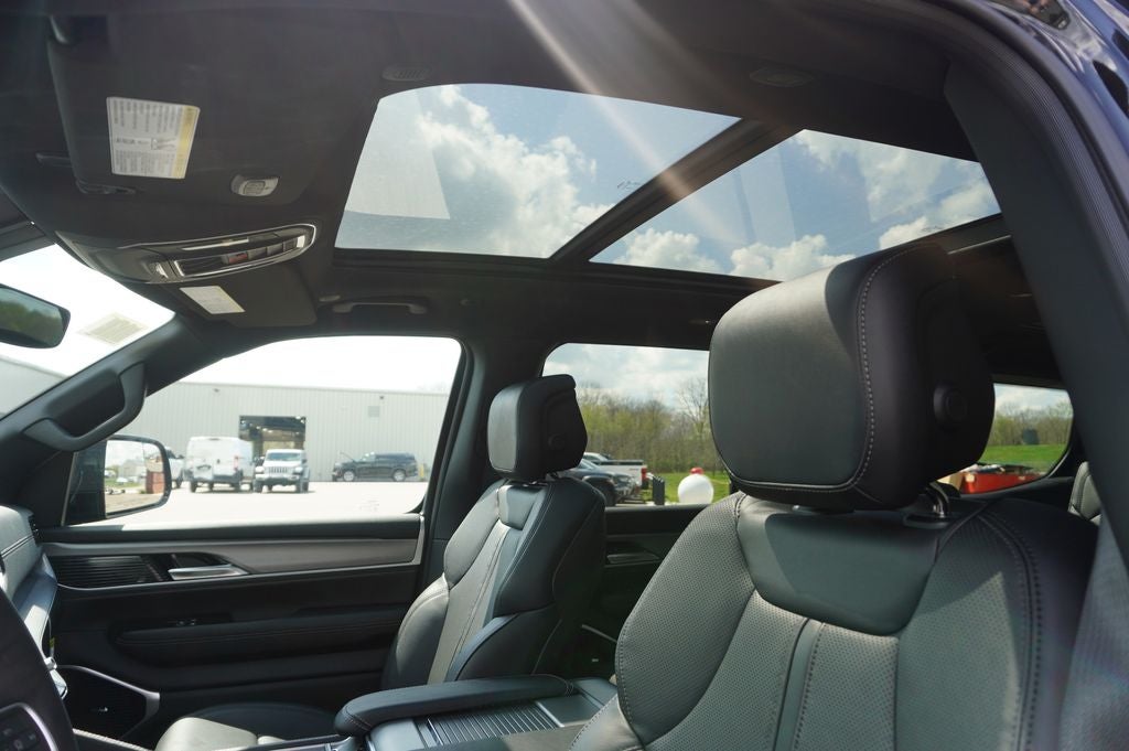 2026 Jeep Grand Wagoneer GRAND WAGONEER LIMITED ALTITUDE 4X4