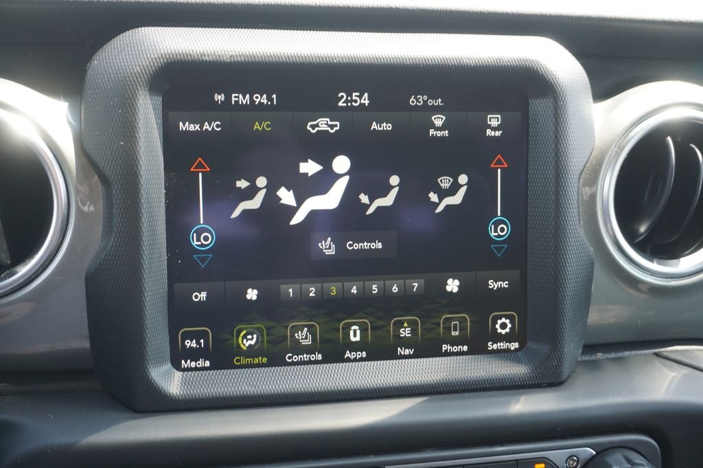 2022 Jeep Gladiator Overland 4x4