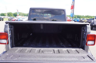 2022 Jeep Gladiator Overland 4x4