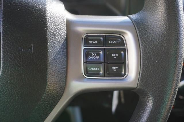 2021 RAM 1500 Classic SLT Crew Cab 4x4 5'7' Box