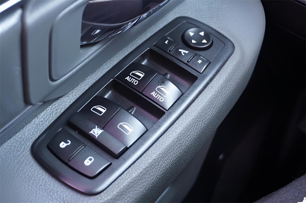 2018 RAM 1500 Harvest Crew Cab 4x4 5'7' Box