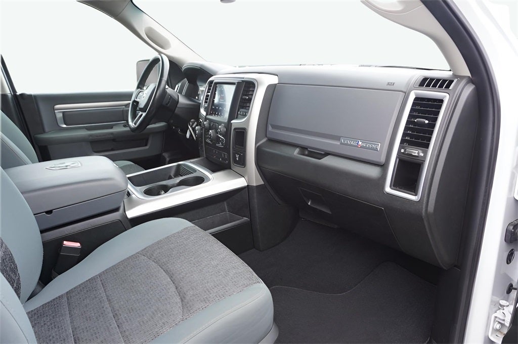 2019 RAM 1500 Classic Lone Star Crew Cab 4x4 5'7' Box