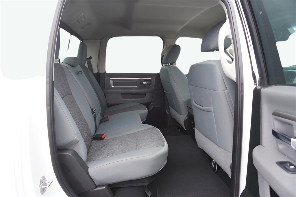 2019 RAM 1500 Classic Lone Star Crew Cab 4x4 5'7' Box