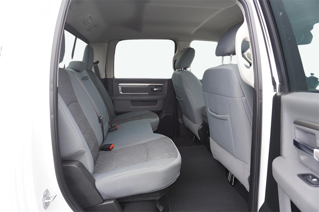 2019 RAM 1500 Classic Lone Star Crew Cab 4x4 5'7' Box