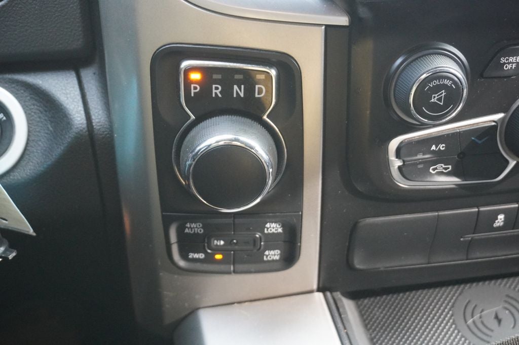 2018 RAM 1500 Lone Star Crew Cab 4x4 5'7' Box