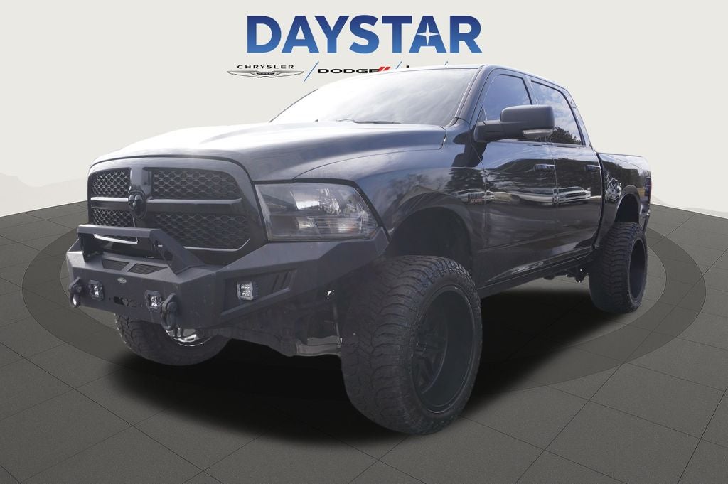 2018 RAM 1500 Lone Star Crew Cab 4x4 5'7' Box