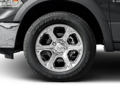 2017 RAM 1500 Laramie Crew Cab 4x4 6'4' Box