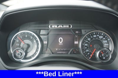 2020 RAM 1500 Big Horn Crew Cab 4x4 5'7' Box