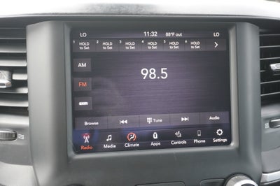 2020 RAM 1500 Big Horn Crew Cab 4x4 5'7' Box