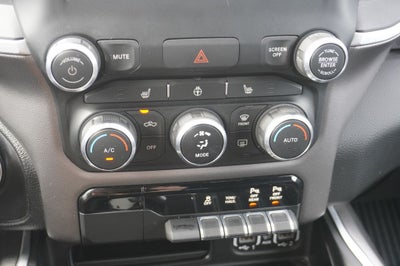 2020 RAM 1500 Big Horn Crew Cab 4x4 5'7' Box