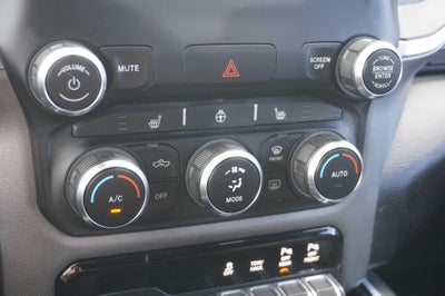 2020 RAM 1500 Big Horn Crew Cab 4x4 5'7' Box