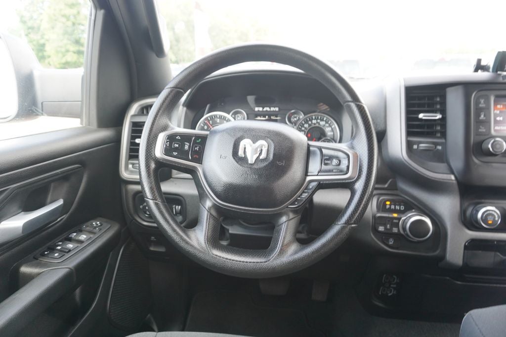 2024 RAM 1500 Tradesman Crew Cab 4x4 5'7' Box