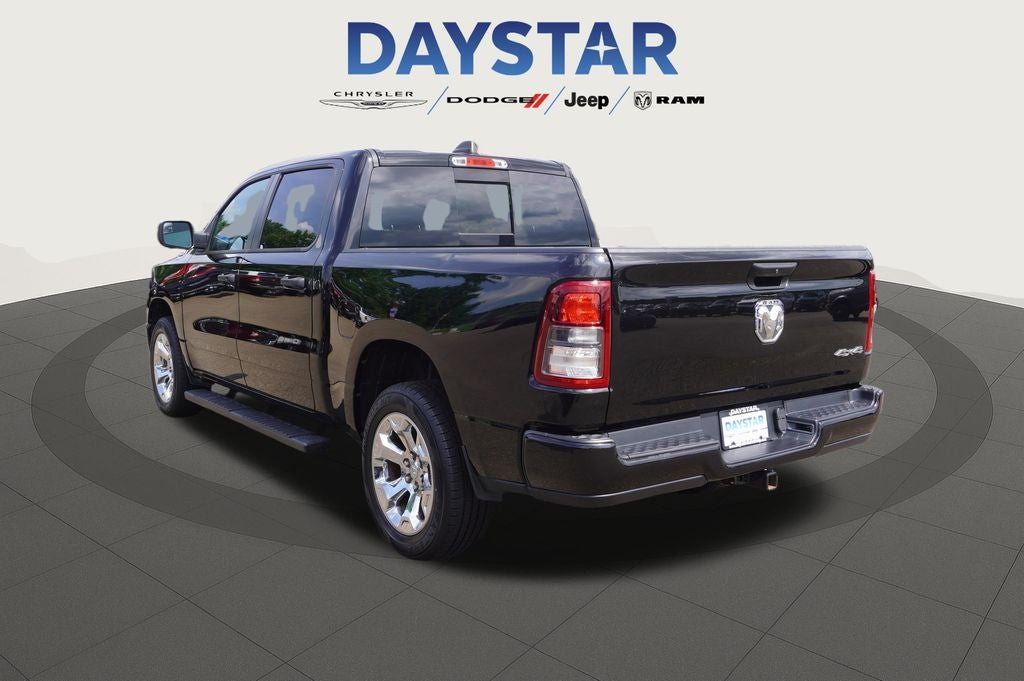 2024 RAM 1500 Tradesman Crew Cab 4x4 5'7' Box