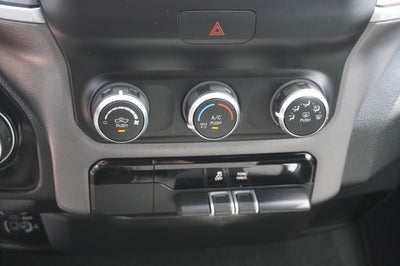 2021 RAM 1500 Big Horn Quad Cab 4x4 6'4' Box