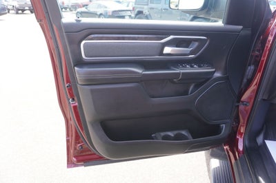 2021 RAM 1500 Big Horn Crew Cab 4x4 5'7' Box